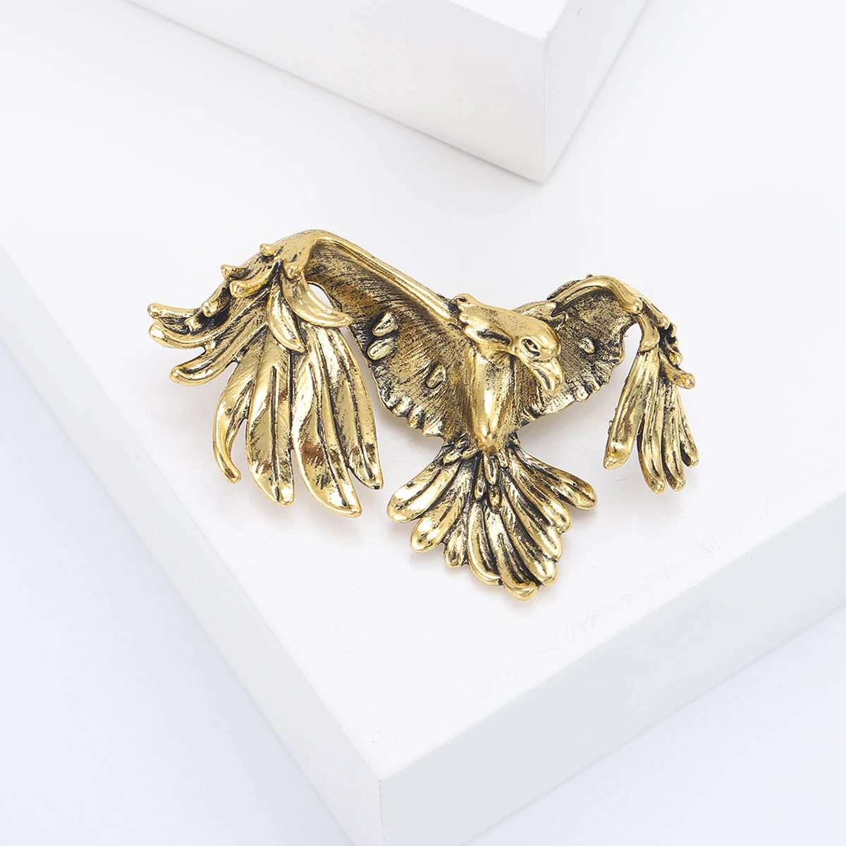 Enamel Eagle Brooches for Wome - مراجعة Women'S Accessories Categories وسعره