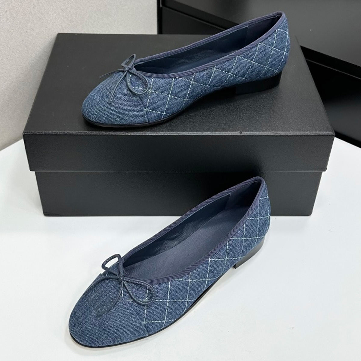 2026 Women's Two-Tone Cap-Toe  - مراجعة Women'S Shoes And Accessories وسعره