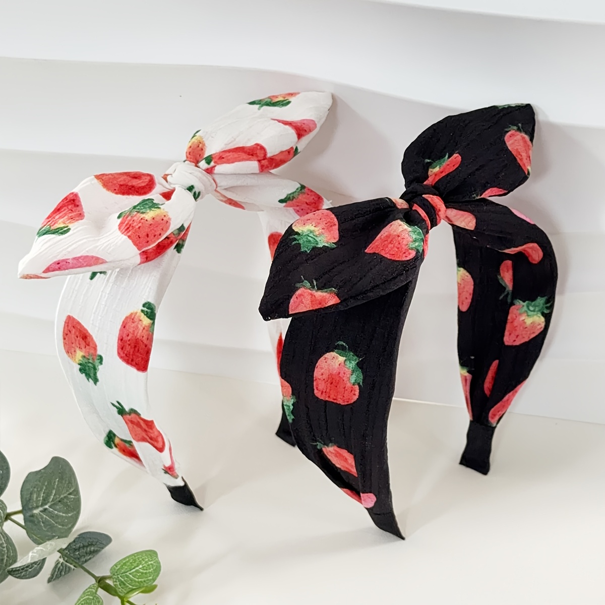 Strawberry printed bow rabbit  - مراجعة Women'S Accessories Go Outdoors وسعره