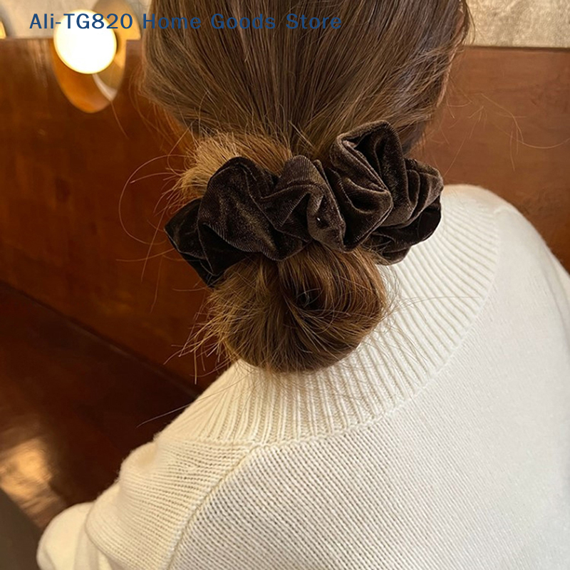 Vintage Velvet Scrunchie Girl  - مراجعة Women'S Accessories Go Outdoors وسعره