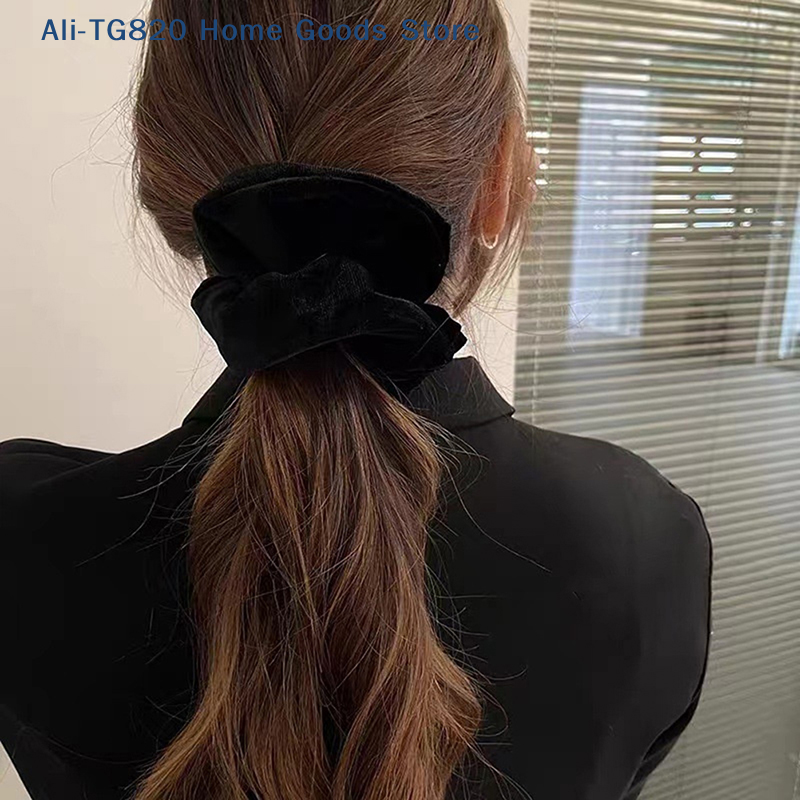 Vintage Velvet Scrunchie Girl  - مراجعة Women'S Accessories Go Outdoors وسعره